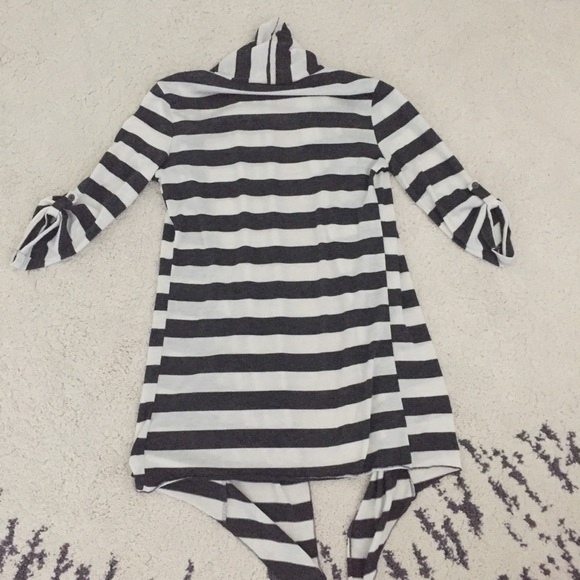 Tunic top - Picture 2 of 5